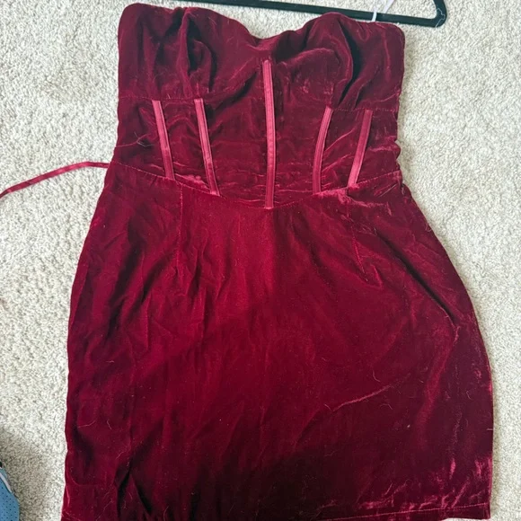 Lulus | Dresses | Lulus Burgundy Velvet Corset Strapless Dress | Poshmark Lulus | Dresses | Lulus Burgundy Velvet Corset Strapless Dress | Poshmark